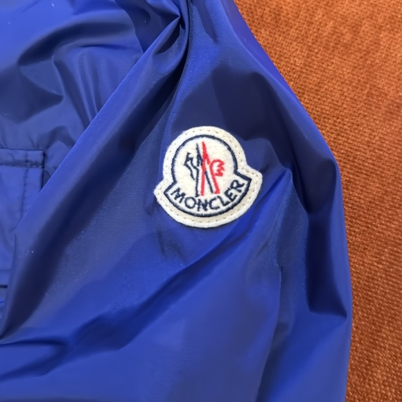 Moncler Men’s windbreaker - Picture 2 of 5